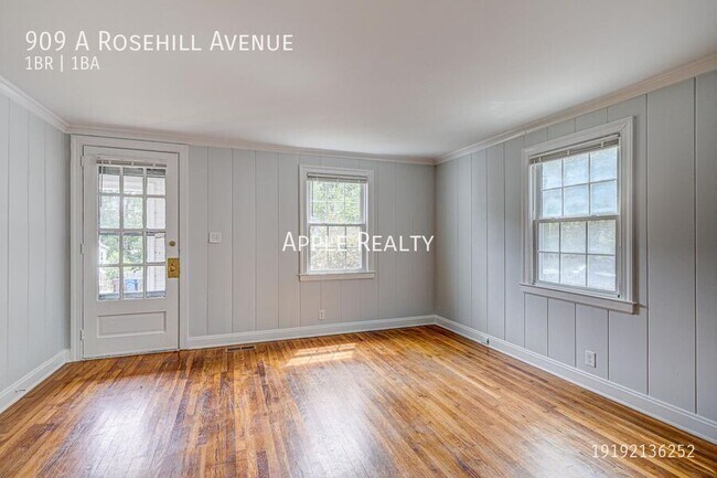 Foto del edificio - 909 Rosehill Ave
