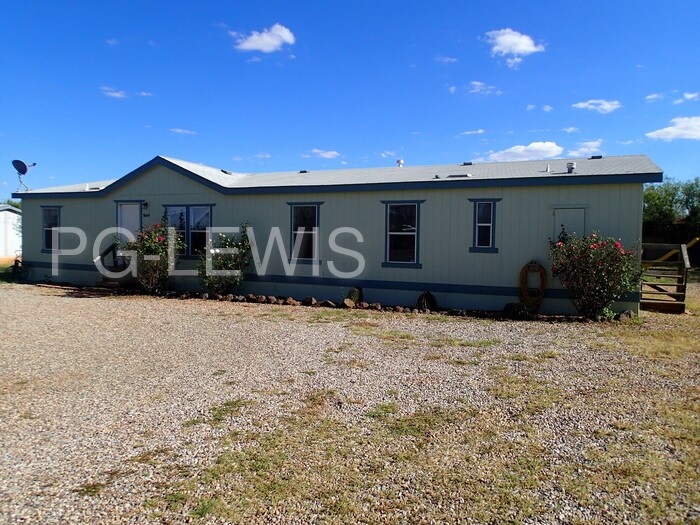 Foto principal - 5144 E Clearview Ave