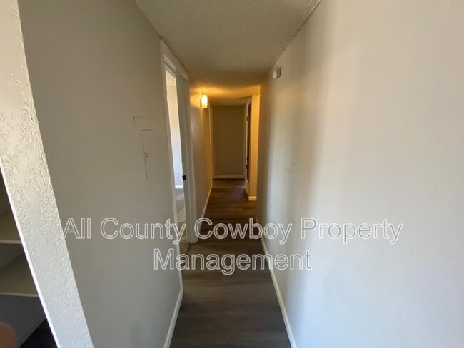Foto del edificio - 267 N 8th St