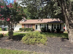 Building Photo - 2541 Old Mill Rd