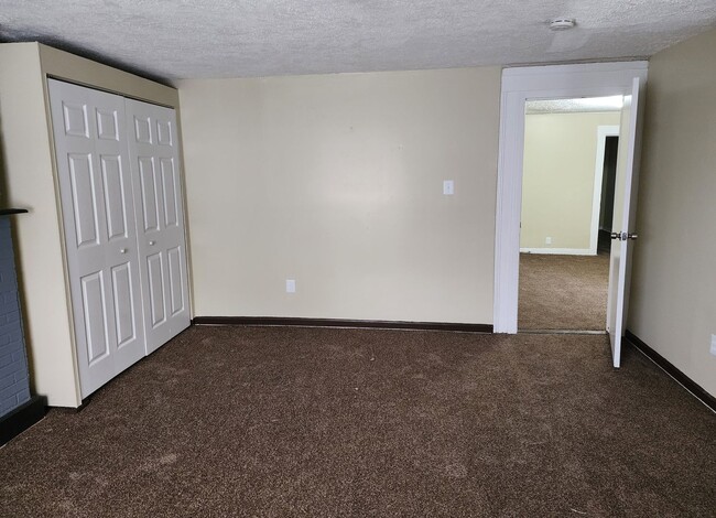 Building Photo - Cute & Quirky 3 bedroom House in Portland