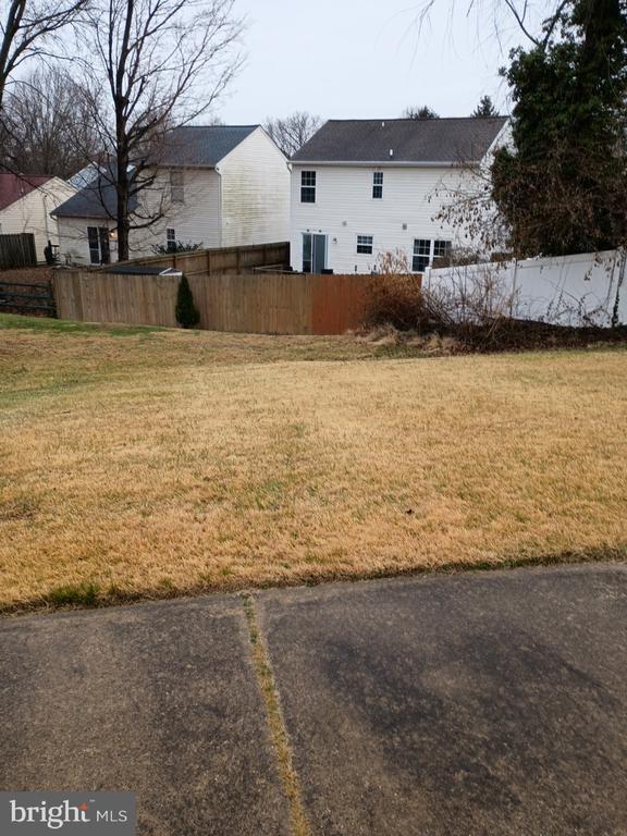 Building Photo - 4307 Greys Run Cir