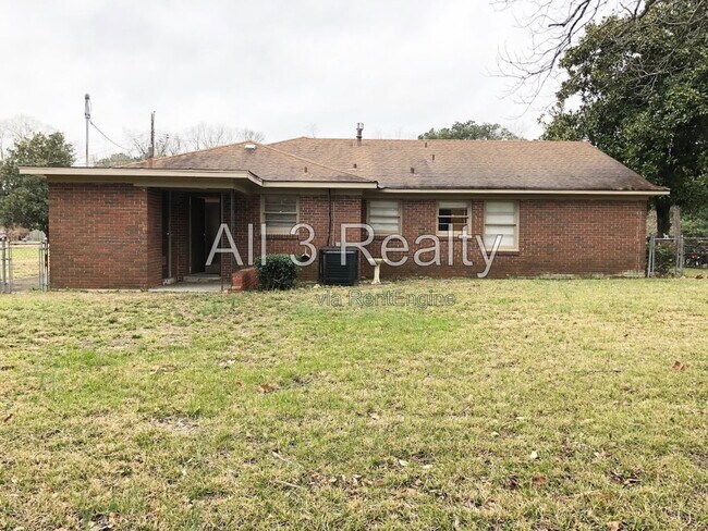 Building Photo - 3719 Bridlewood Dr