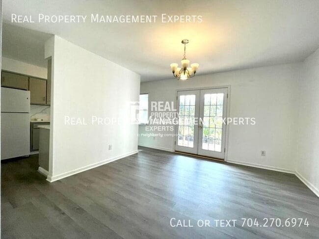 Building Photo - 9135 Spyglass Pl
