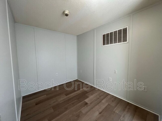 Foto del edificio - 211 Wren Ln