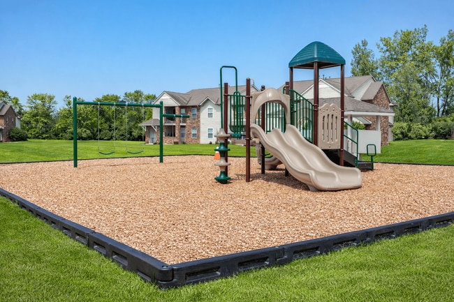Building Photo - Arbors at Hickory Creek