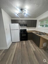 Building Photo - 237 Waddell Cir