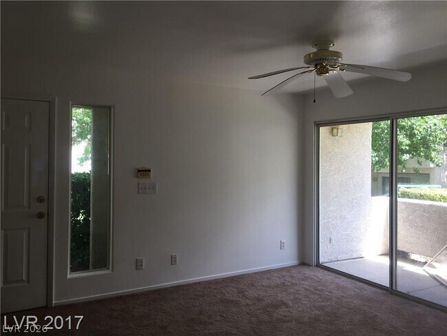 Foto del edificio - 3095 Casey Dr