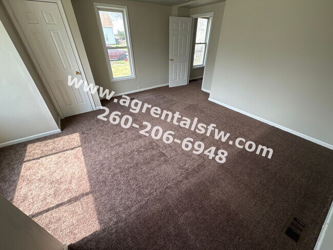 Building Photo - 3 Bedroom House - Section 8 OK!