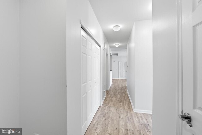 Building Photo - 4641 Derby Ct