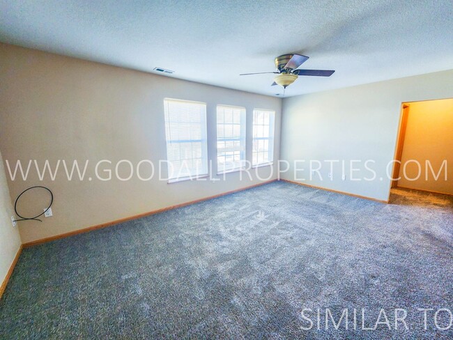 Building Photo - 2-Bedroom, 2-Bath Townhome in Ankeny with Attached 2-Car Garage