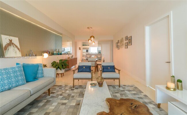 Foto del edificio - 601 NE 36th St