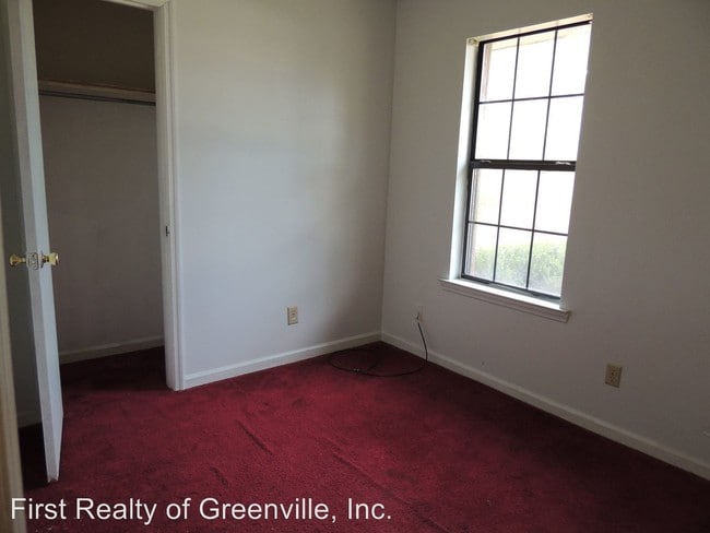 Building Photo - 3 br, 1.5 bath House - 505 Amanda Street