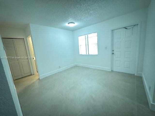 Building Photo - 4847 NW 9th Dr