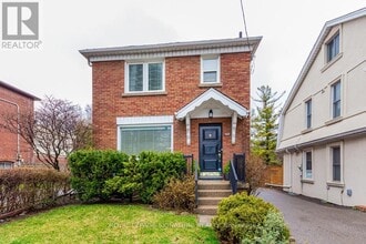 Building Photo - 150 Davisville Ave