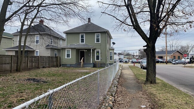 Foto del edificio - 1901 Tytus Ave 3BR/1.5BA (Middletown)