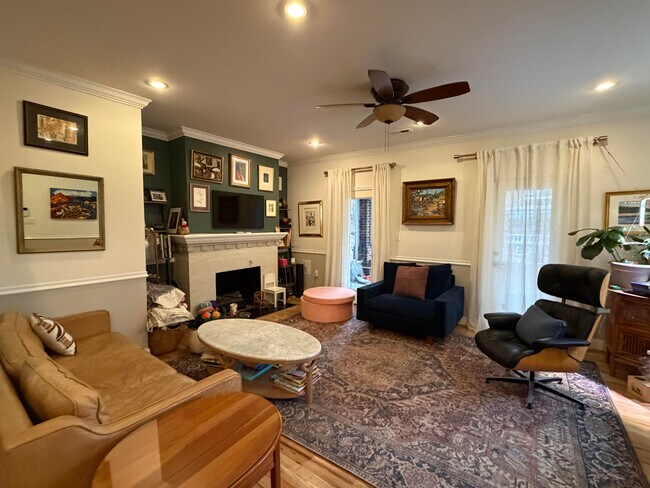 Foto del edificio - 7124 9th St NW