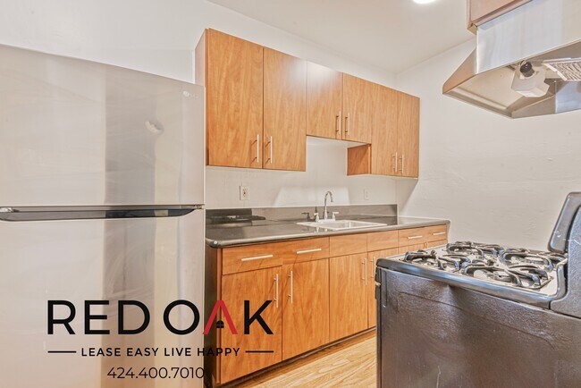 Foto del edificio - 5600 Fernwood Ave