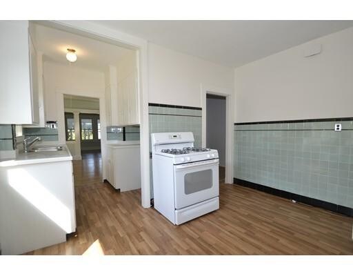 Foto del edificio - 112 S Main St