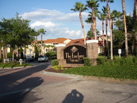 Building Photo - 18001 Richmond Place Dr