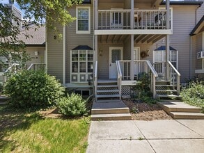 Building Photo - 2828 Silverplume Dr