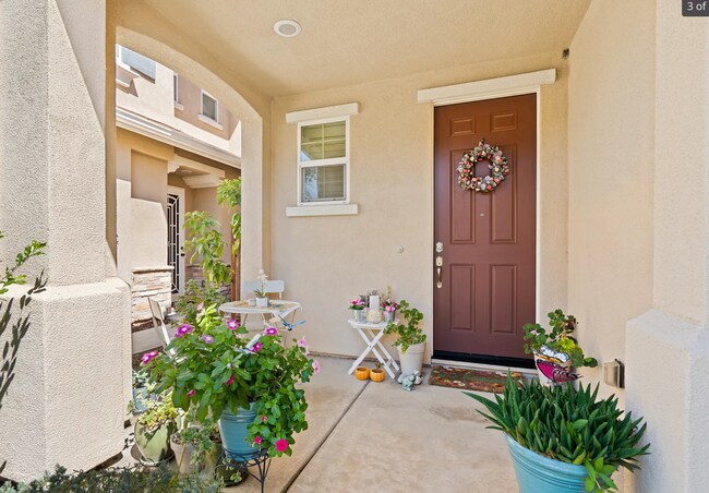 Building Photo - HOT Property!  Roseville 3/3 w/Oasis Backyard!  Please reference ad for viewings!