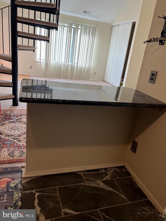 Building Photo - 2504B Sussex Ct