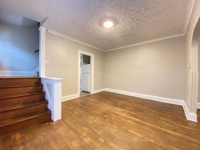 Foto del edificio - 412-414 Neal Ave.