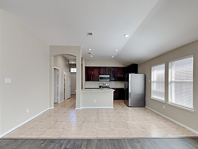 Foto del edificio - 440 Butternut Dr