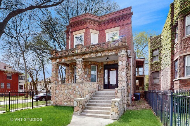 Foto del edificio - 7758 S Saginaw Ave