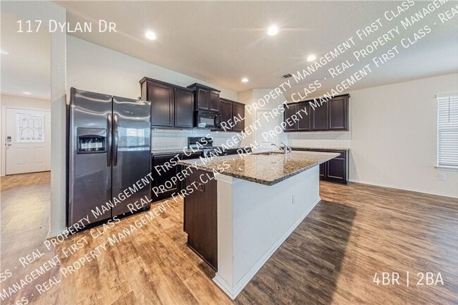 Building Photo - 117 Dylan Dr
