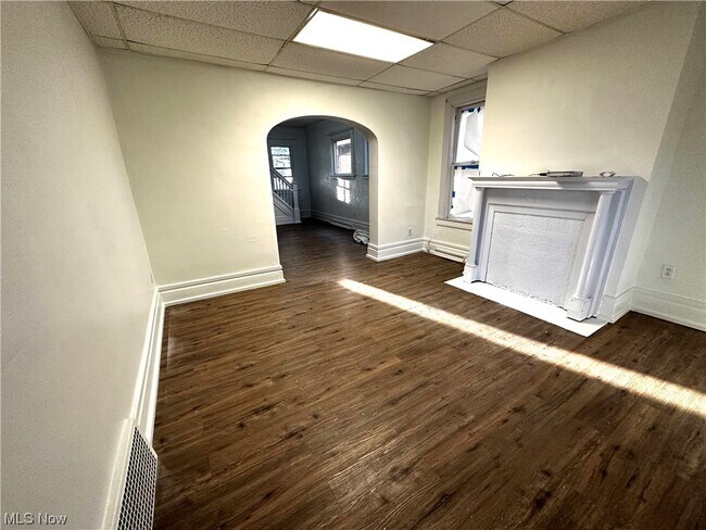 Foto del edificio - 815 Chester Ave