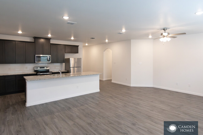 Building Photo - 4540 Turnbull Dr