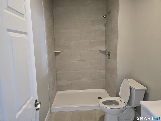 Foto del edificio - 775 Main St