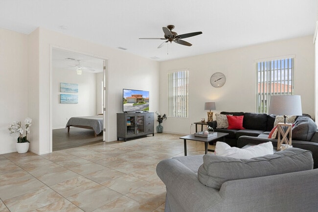 Building Photo - 4780 S Polderland Way