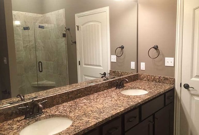 Foto del edificio - The Residences of Old Hawthorne