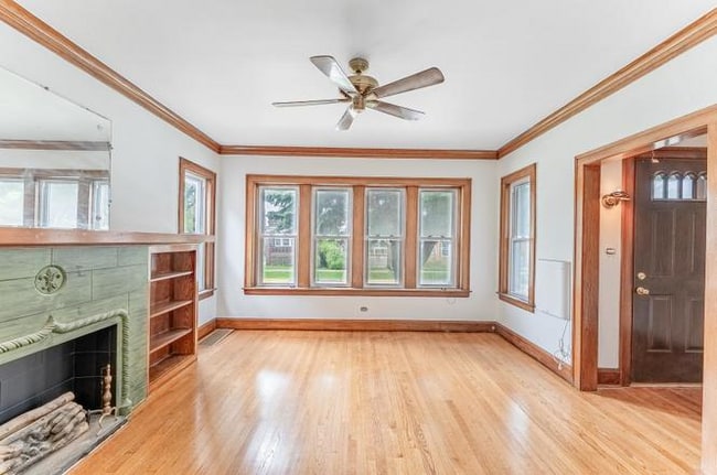 Photo - 1302 S 56th Ct House