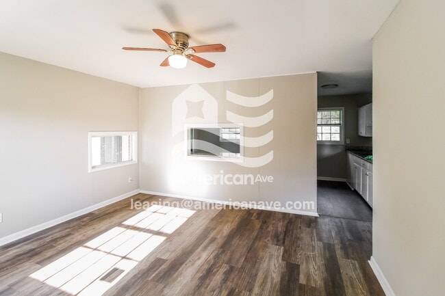 Foto del edificio - 211 Stevens St