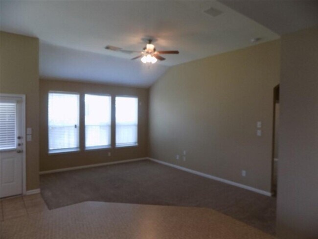 Building Photo - 12919 Palm Leaf Ct