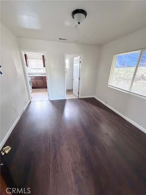 Foto del edificio - 1248 Wesley Ave