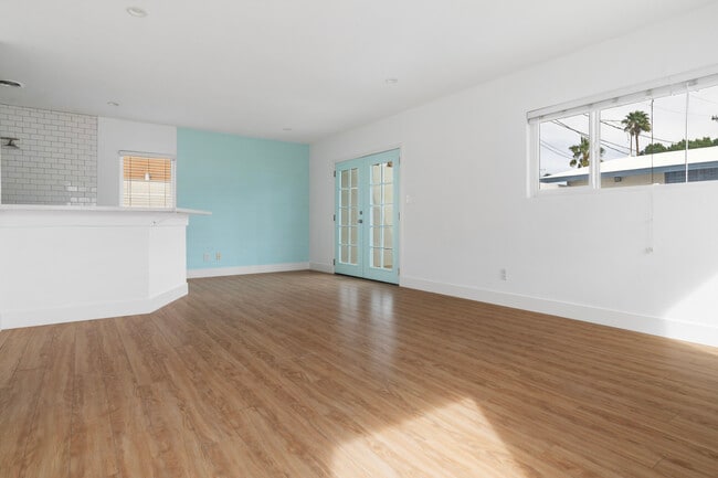 Building Photo - 68080 Risueno Rd