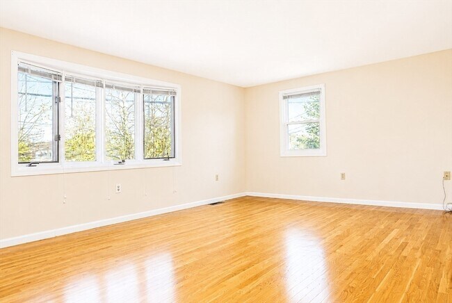 Foto del edificio - 160 Cypress St
