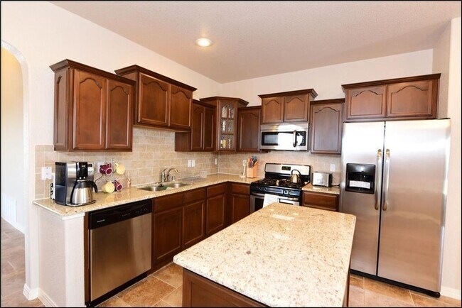 Foto del edificio - 7656 Mammoth Ln