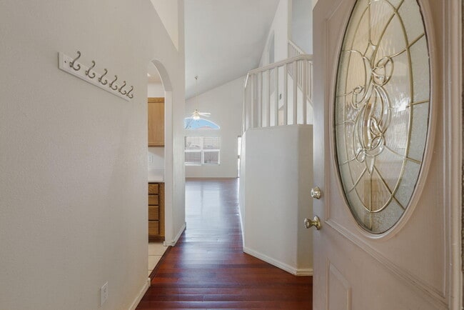 Foto del edificio - 7351 Sidewinder Dr NE