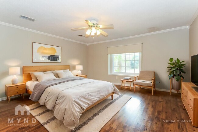 Foto del edificio - 16915 Misty Creek Dr