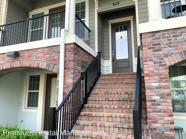 Foto del edificio - 3 br, 3.5 bath House - 208 Queen Palm Ct