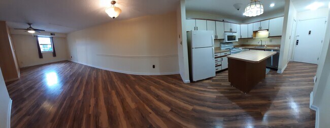 Building Photo - 514 S Schuylkill Ave