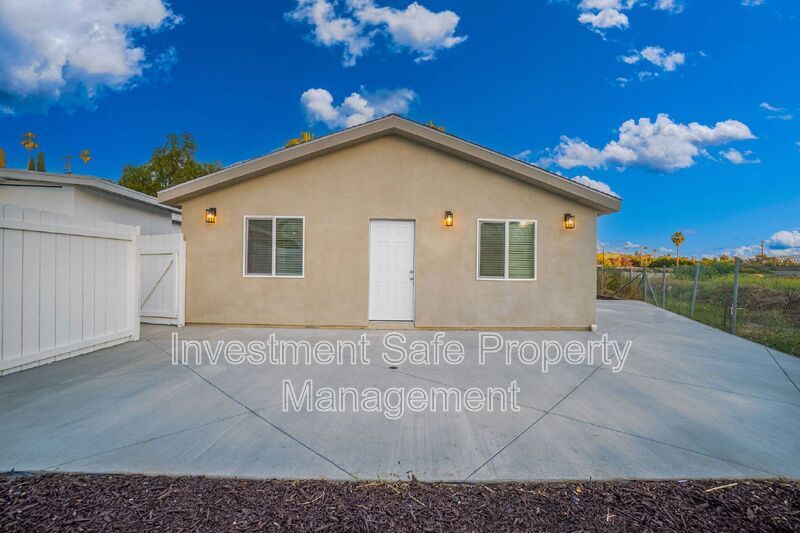 Foto principal - 1809 Devon Pl