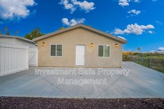 Building Photo - 1809 Devon Pl