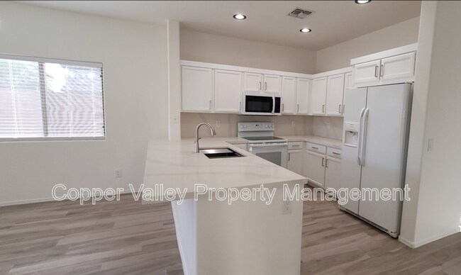 Foto del edificio - 3793 W Wayne Ln
